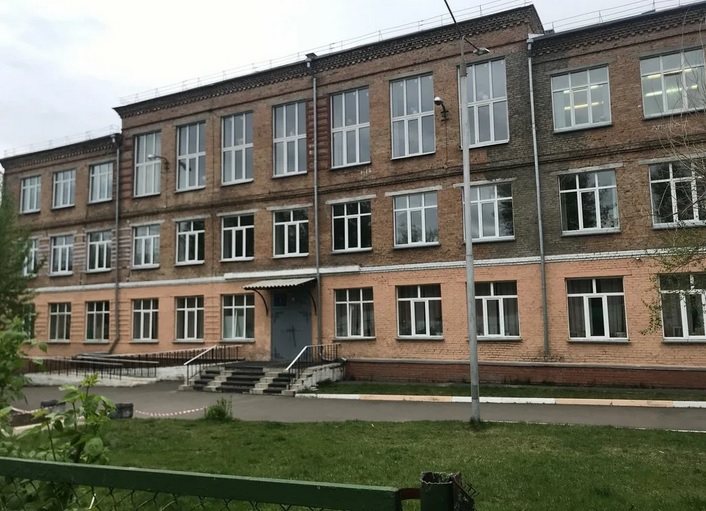 Здание школы Здание школы
